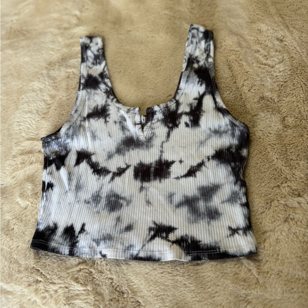 Garage cropped tank. Size M